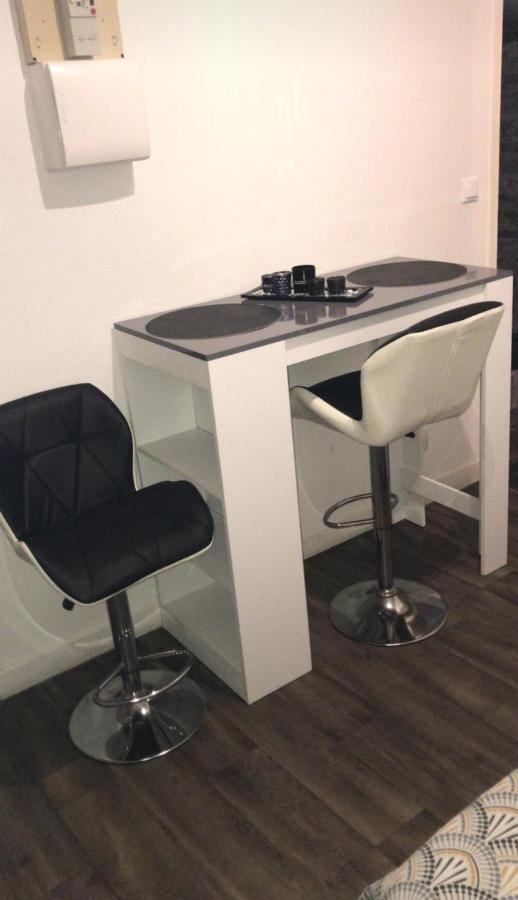 Studio Catho Plein Pied Apartment ลีลล์ ภายนอก รูปภาพ